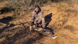 Texas Extended Antlerless and Spike Deer Hunting – Regulations and Best Practices